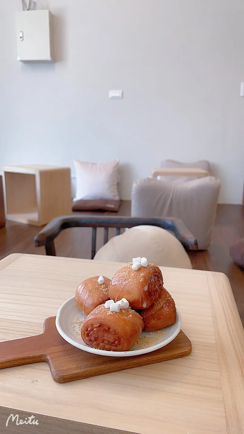 想要那個GIVE IT TO ME「飲食x空間」《店休日以粉專為主》