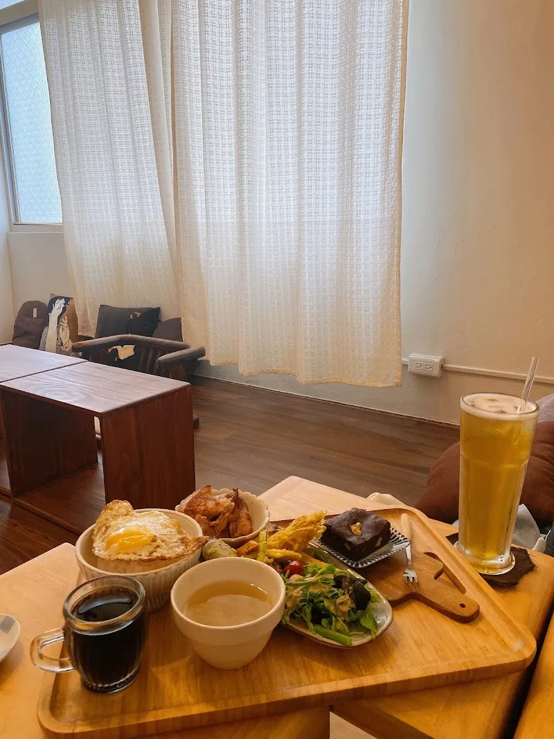 想要那個GIVE IT TO ME「飲食x空間」《店休日以粉專為主》