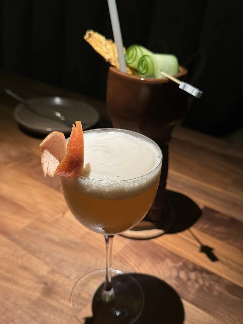 四月餐廳酒吧 Fuzzy April Restaurant & Bar 🦴
