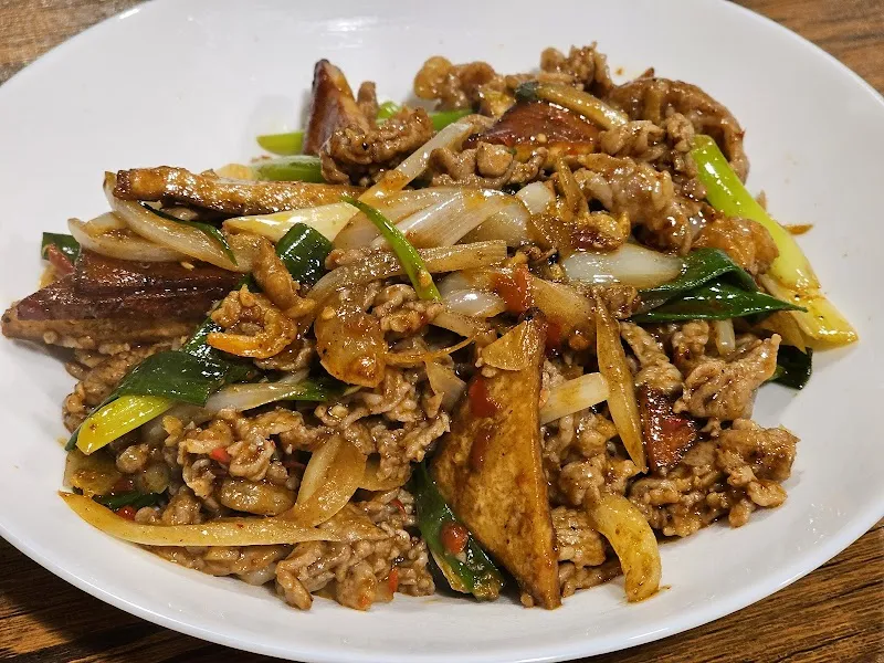 武夜鹿鳴 酒肆私房菜 （最後收客時間21:45）