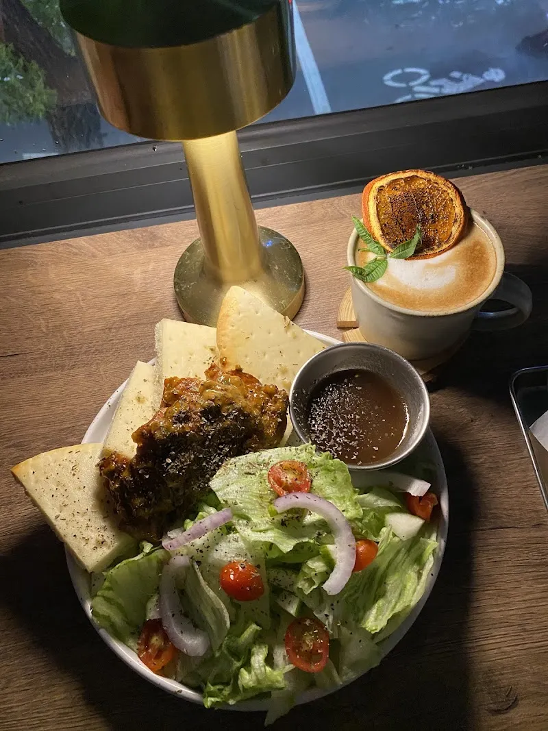 Barbican 望樓 （高雄必訪寶藏店家/寵物聚會友善/手路菜餐酒)