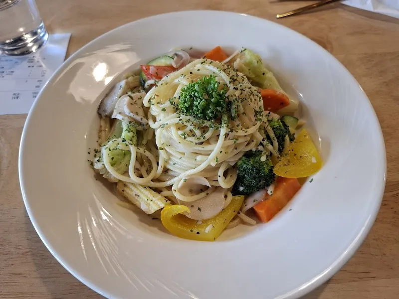 義狗倆狗複合式餐廳