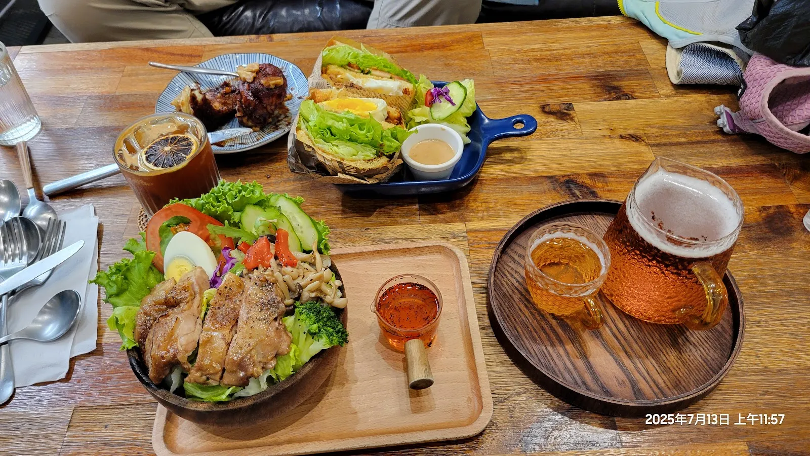 他。植物咖啡 He Coffee.