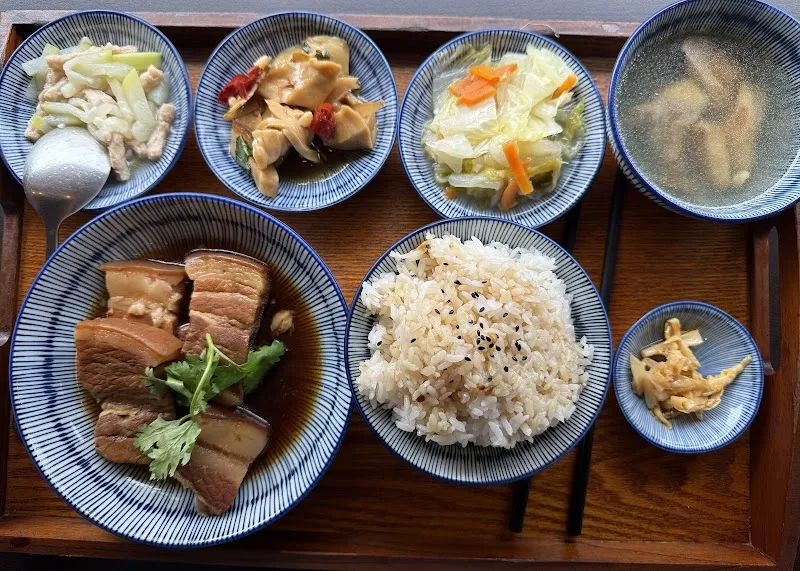 黑先生飯館 Mr.Black｜簡餐｜寵物友善｜斗六美食