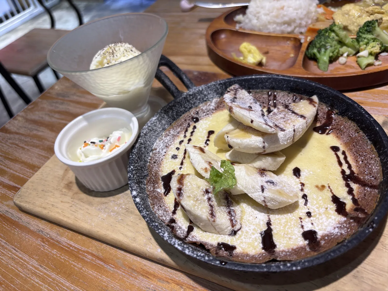 捲尾巴寵物餐廳/可落地放繩跑跑/柴犬餐廳(店狗已退休)