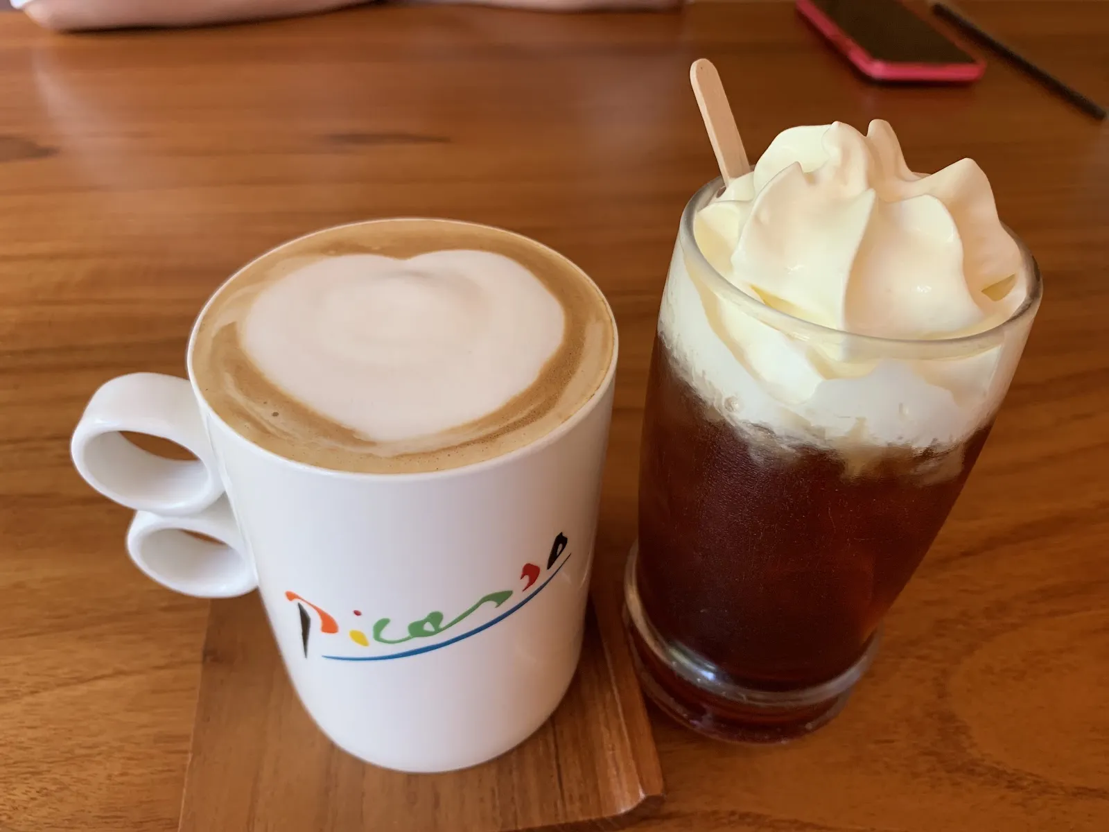 平和會館 寵物友善餐廳/有電梯/附設停車場/下午不休息/人氣火鍋店/餐後咖啡廳喝飲料/一份價格雙重享受/假日需提早訂位