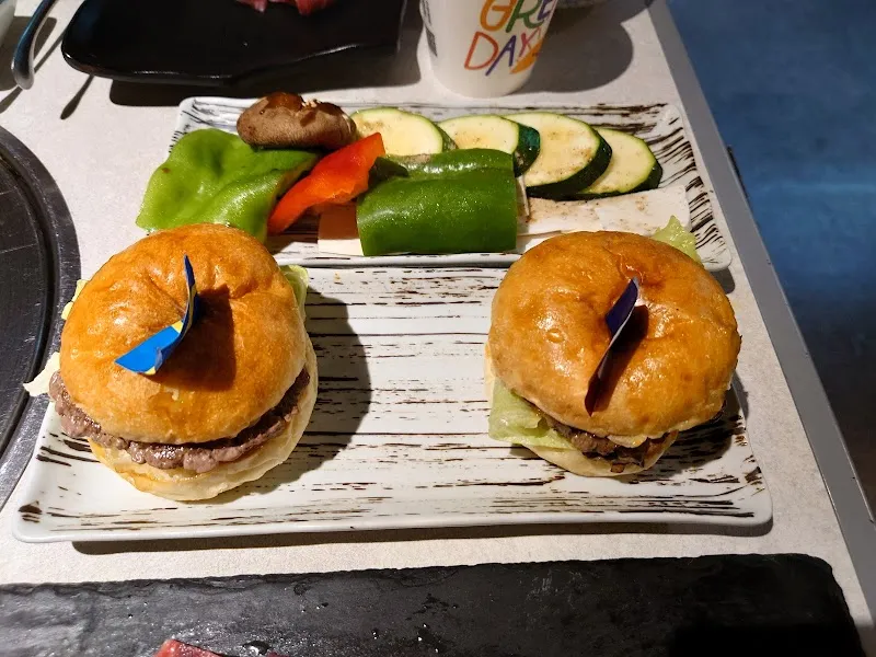 好想燒肉（美術店）