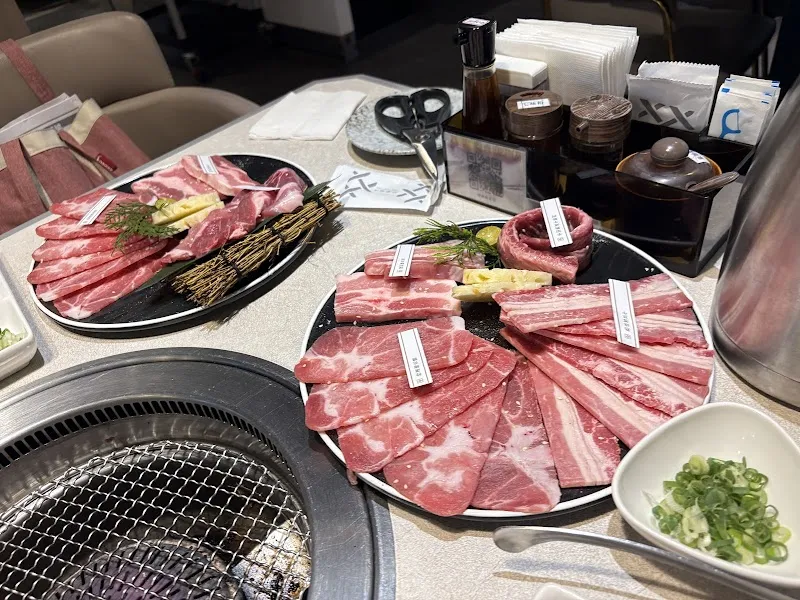 好想燒肉（美術店）