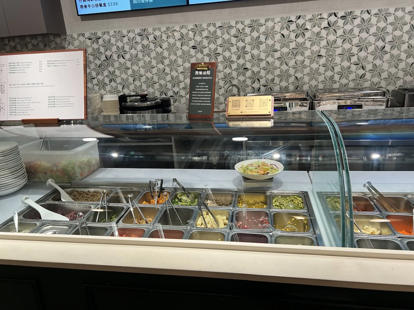 jam kitchen 新北板橋站│沙拉│健康餐│咖啡│寵物友善