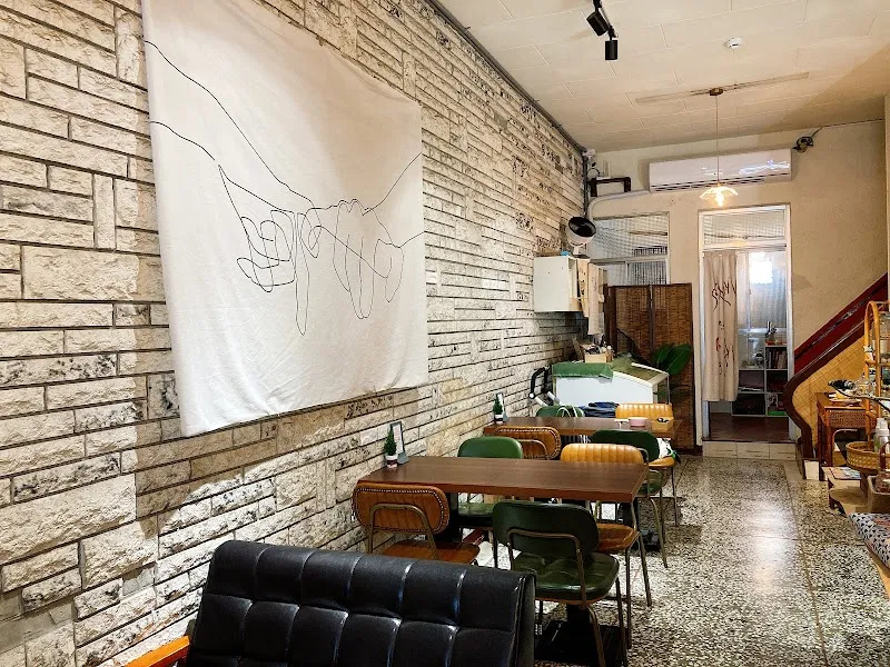 打勾勾人寵慢活會所/客製化寵物蛋糕/寵物友善餐廳/慶生派對/空間出租/寶寶副食品蛋糕/寵物選物