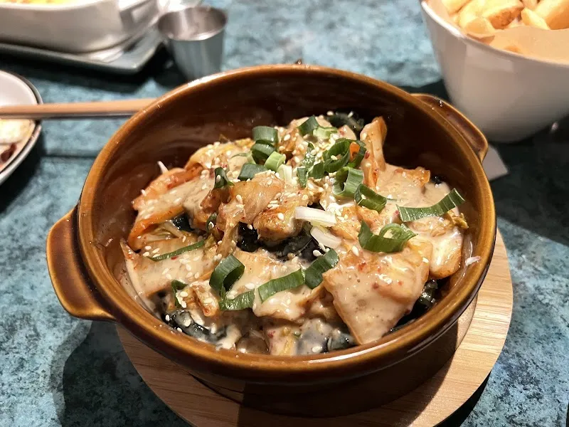 Rainma Café Bistro/信義老宅餐酒館/寵物友善