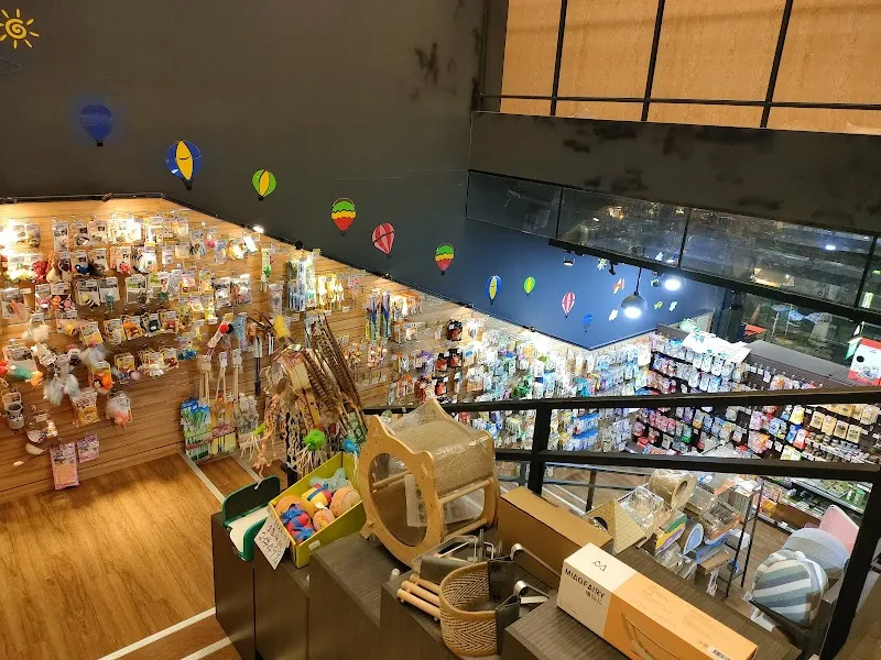 寵物公園(青年店) - 專業寵物用品&寵物美容