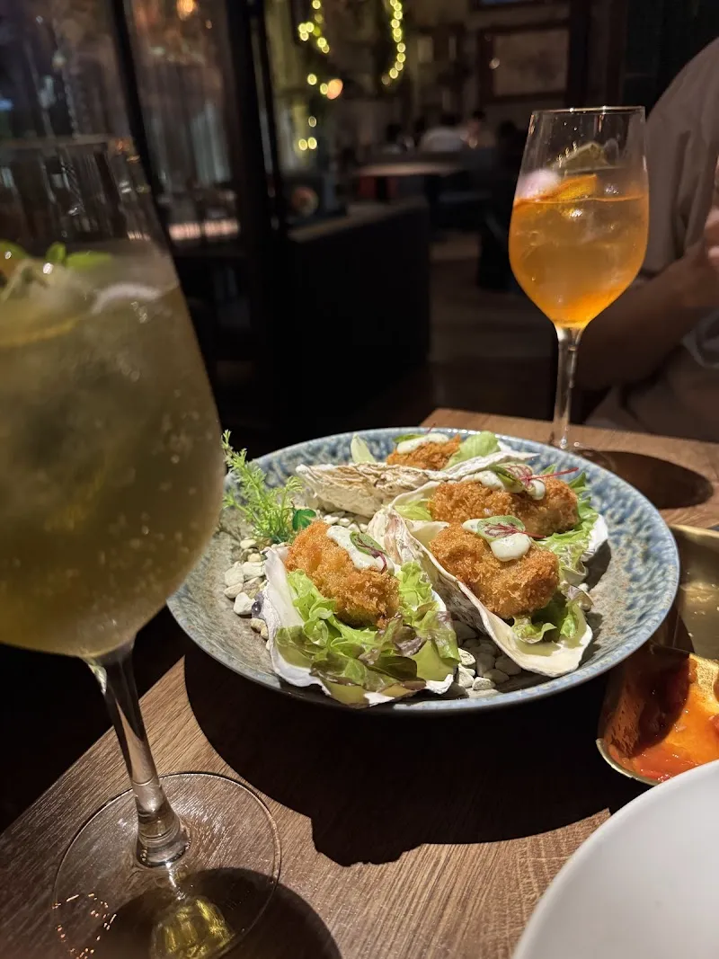 離城放感情｜大安六張犁餐酒館 調酒BAR 人氣美食 老宅酒吧 特色酒吧推薦 網美餐酒館 寵物友善 深夜美食 熱門約會景點餐廳 巷弄酒吧