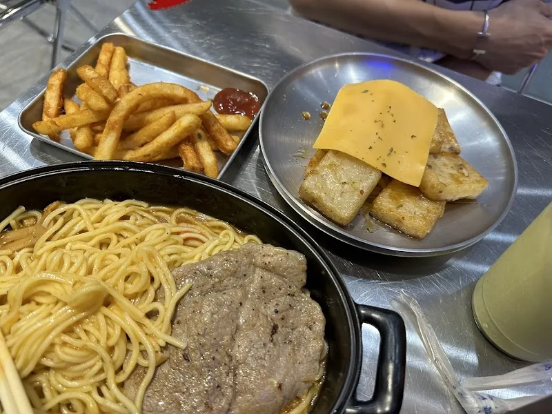 厚初黑土司-HEART TRUE 早餐-宵夜 「寵物友善」-逢甲直營店