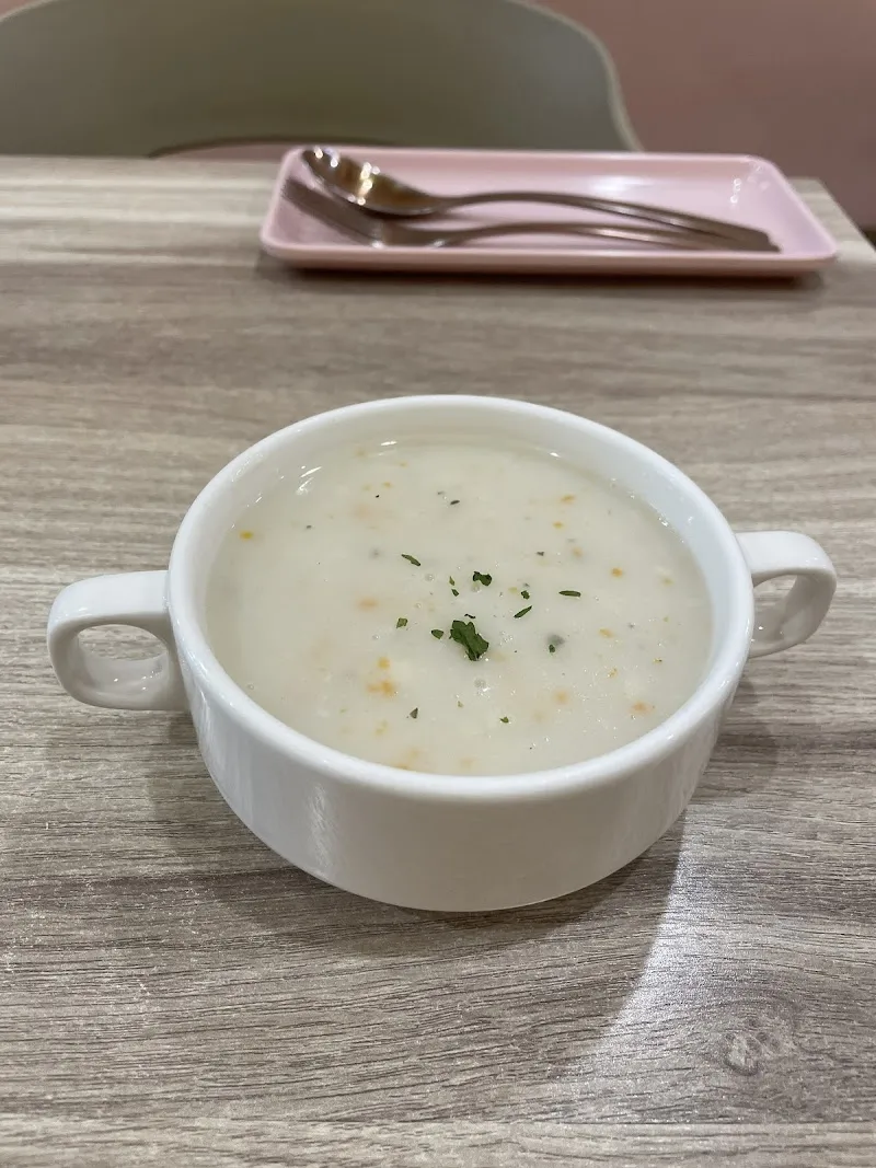 心滿義廚（義大利麵鬆餅、親子友善、寵物友善）