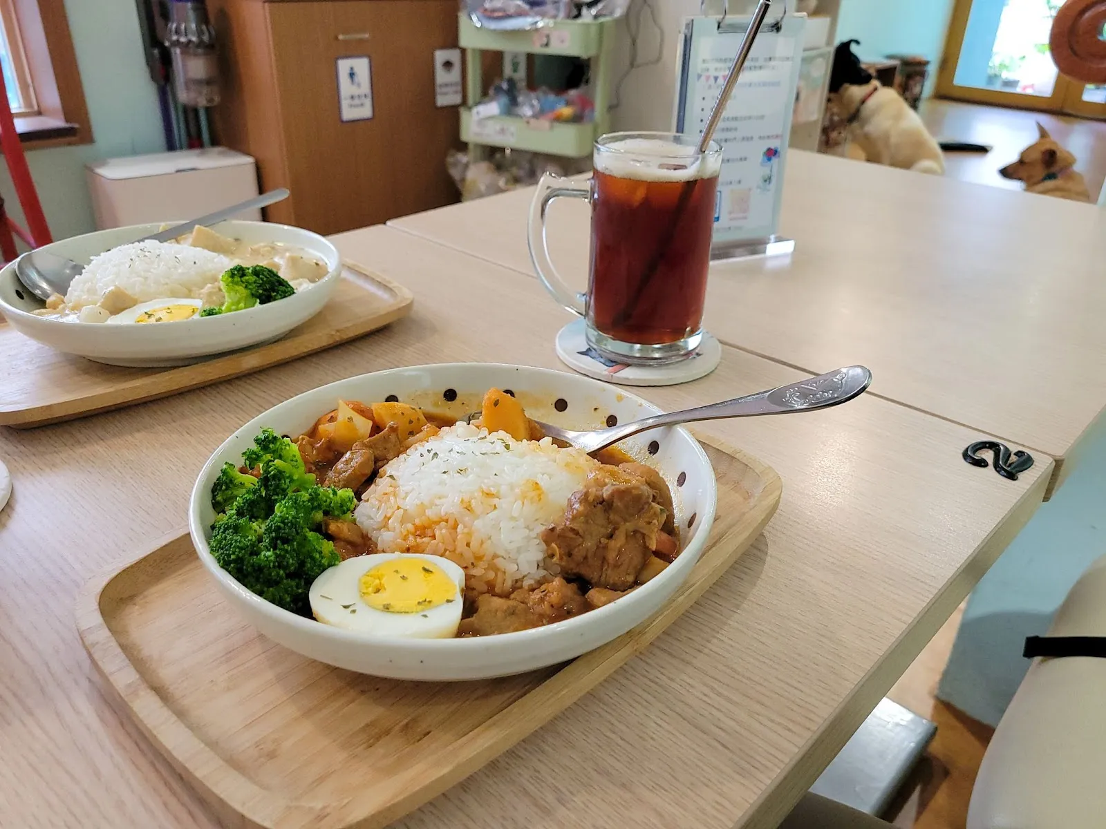 攜旺咖啡&浪浪中途學校