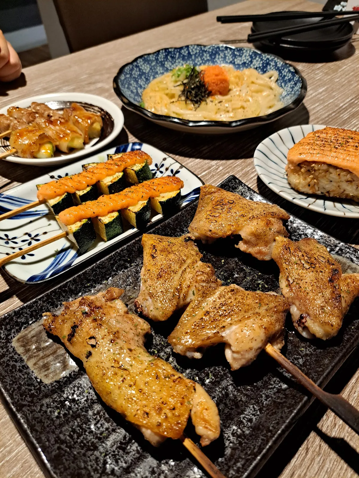 容燒居酒屋-南屯文心總店