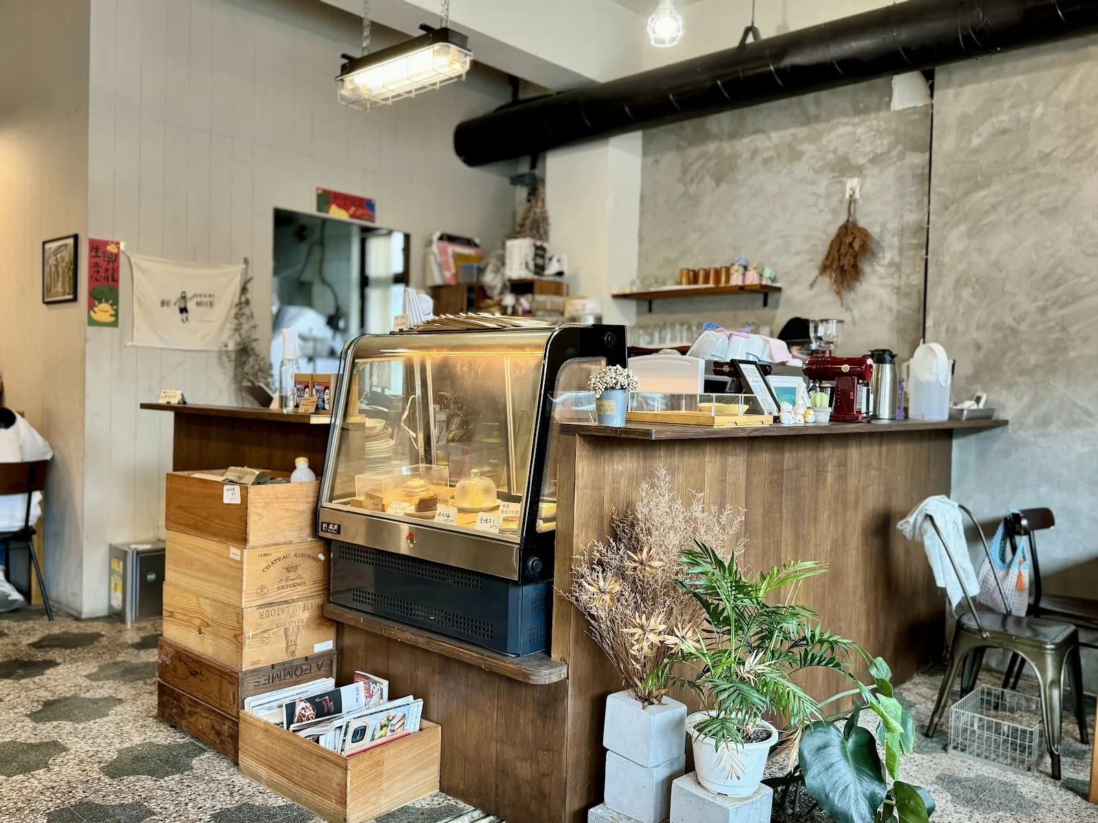 煦煦(只收現金，無開放訂位，15：00最後出餐