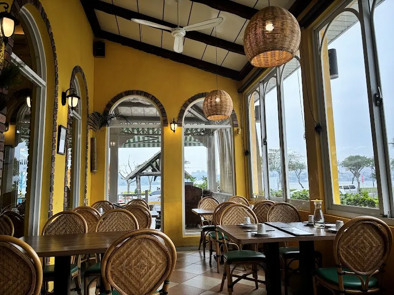 Island小島泰式料理