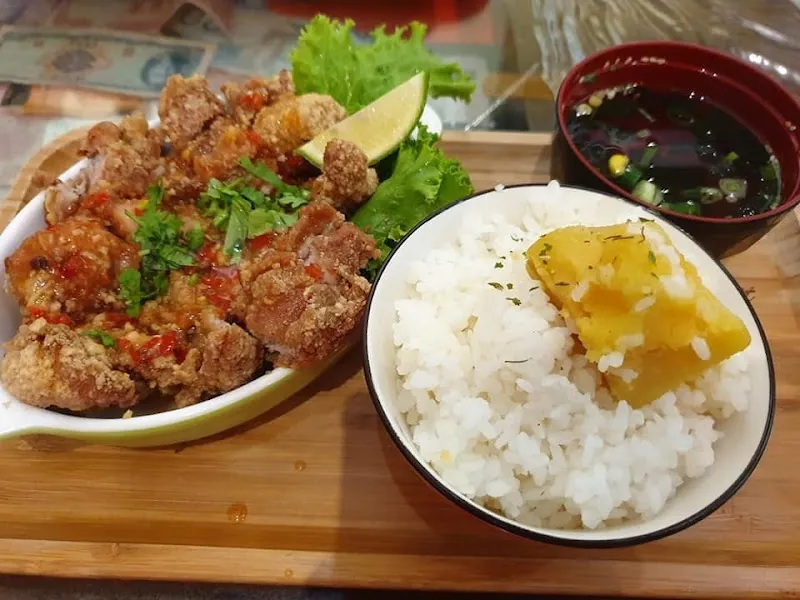 Bon appétit 葩那貝蒂 每週三為固定公休 （假日不接受訂位）7/7（ㄧ）、7/19（六）公休