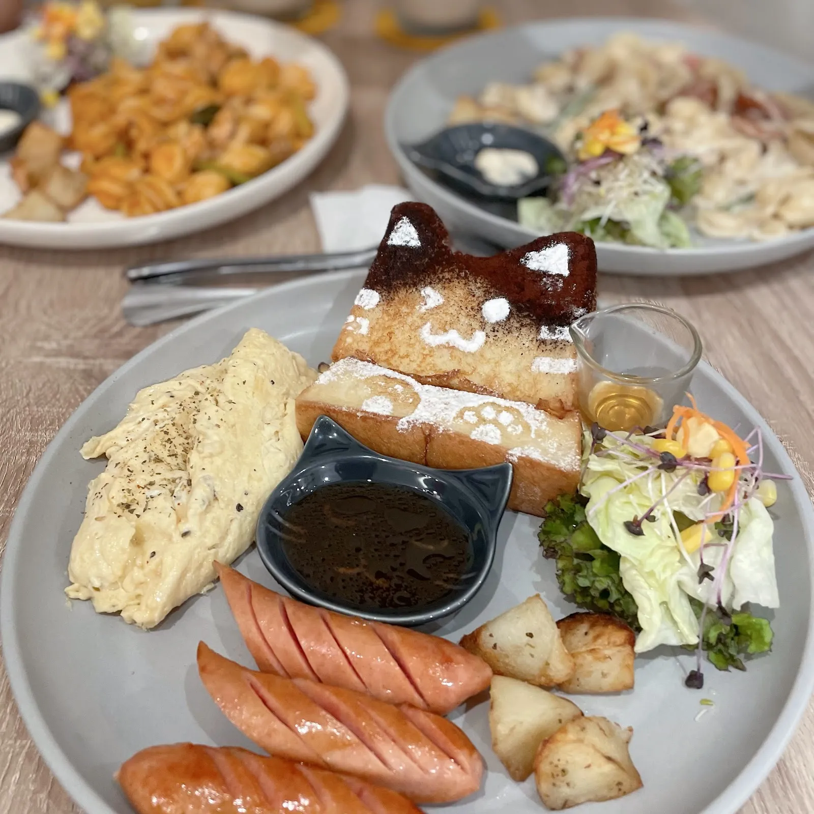 貓欸Camulet有貓陪吃的貓咪餐廳（無接待13歲以下小朋友）