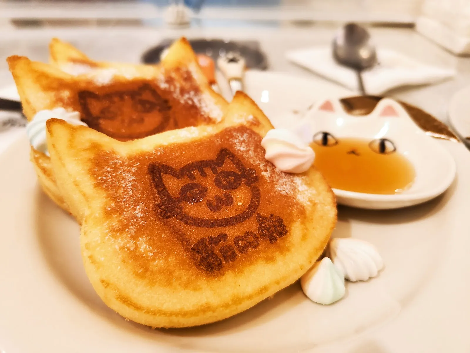 貓欸Camulet有貓陪吃的貓咪餐廳（無接待13歲以下小朋友）