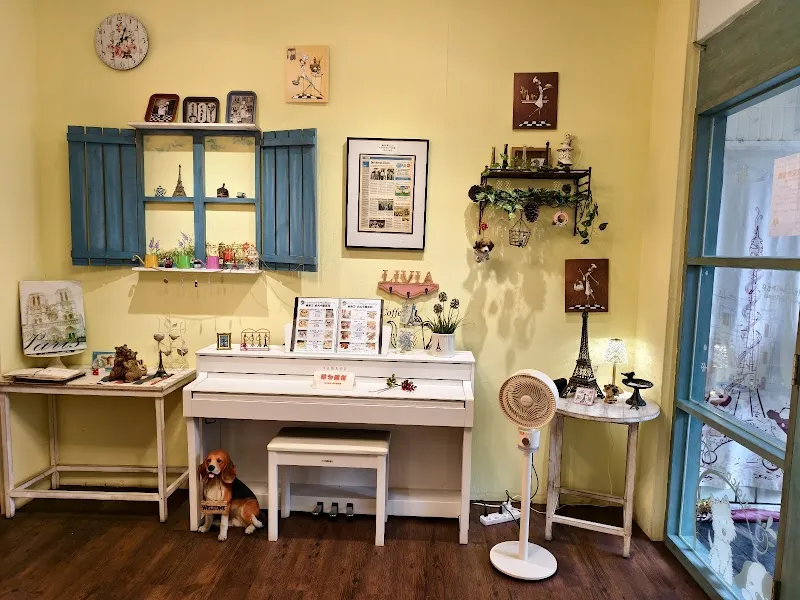 薇甜 Livia's kitchen-千層蛋糕｜午晚餐｜Q餡麻糬吐司｜（不定期公休平日）