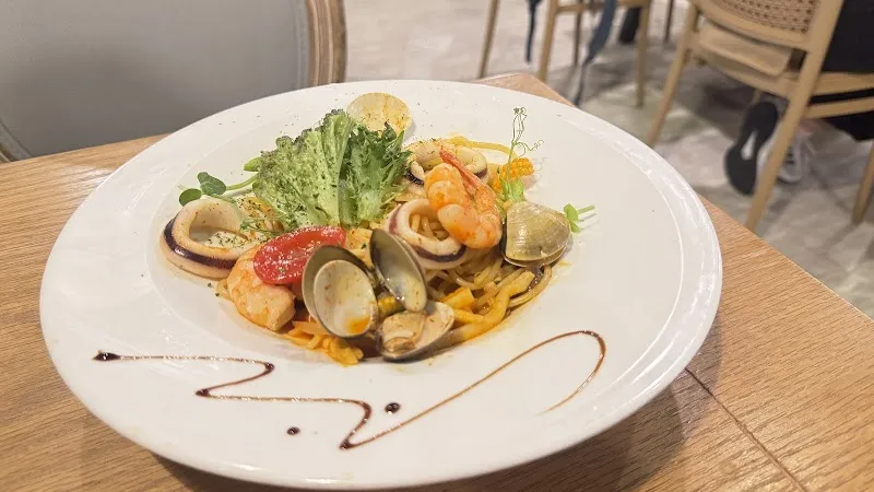 瑪莉桃桃親子生活餐廳｜高雄美食｜高雄親子｜親子餐廳｜包場餐廳｜素食｜葷素皆宜｜三民區美食｜義大利麵｜鍋物｜慶生餐廳 ｜泰式