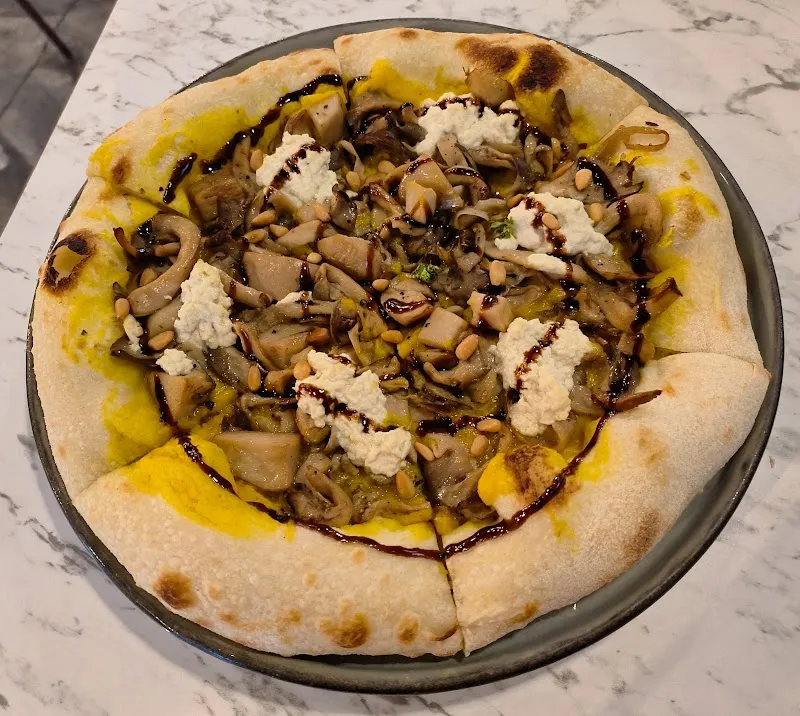 BaganHood 蔬食餐酒館