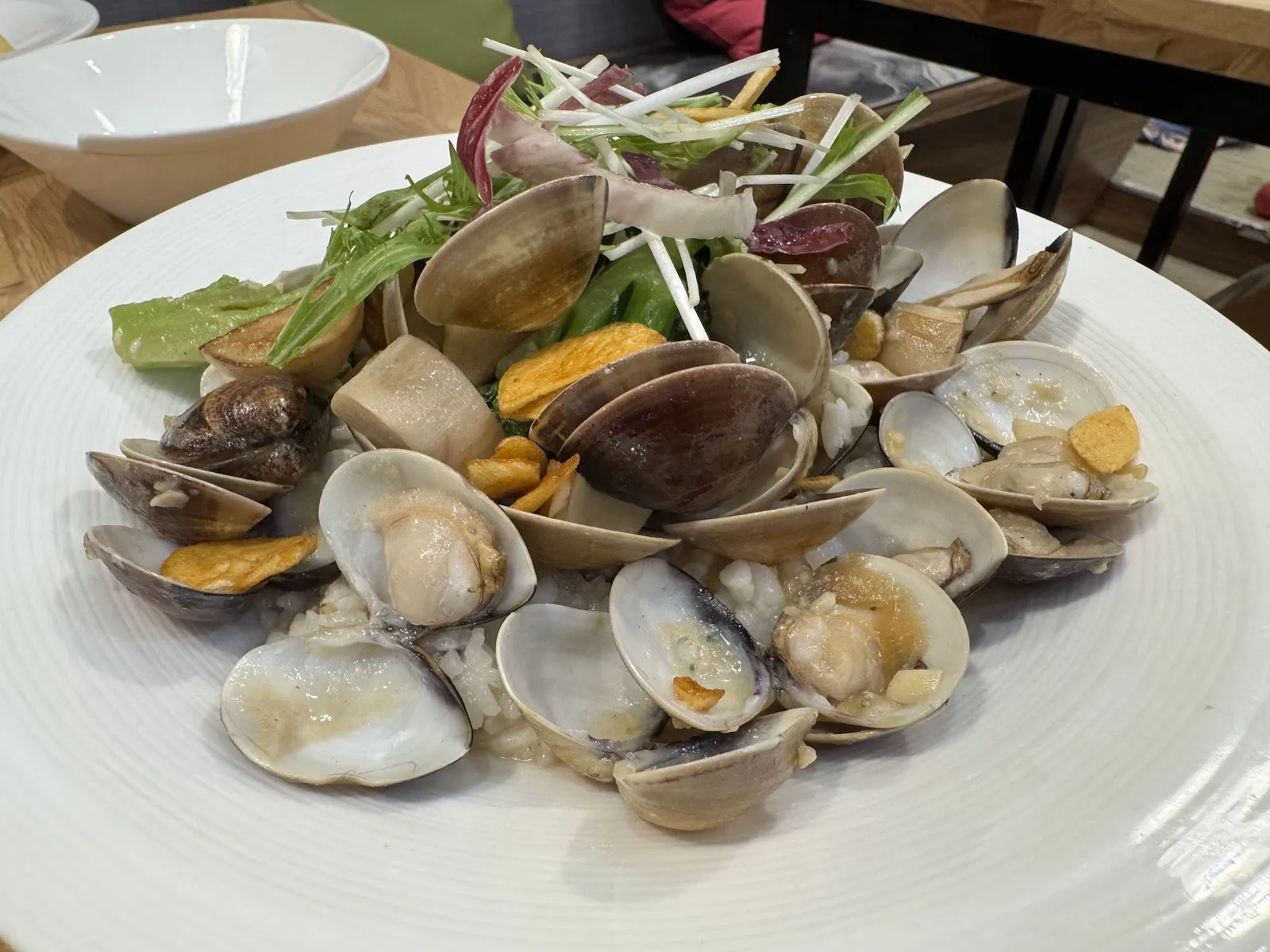 森林小徑-大墩店（供餐至20:00）｜親子寵物友善餐廳｜火鍋｜義式料理｜早午餐｜下午茶｜火山鬆餅｜