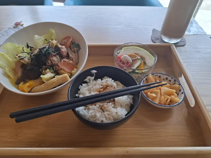 曙光沐屋HIKARU|寵物餐廳|貓咪中途|包尿布可落地