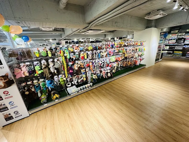 萬達寵物事業股份有限公司高雄新興分公司