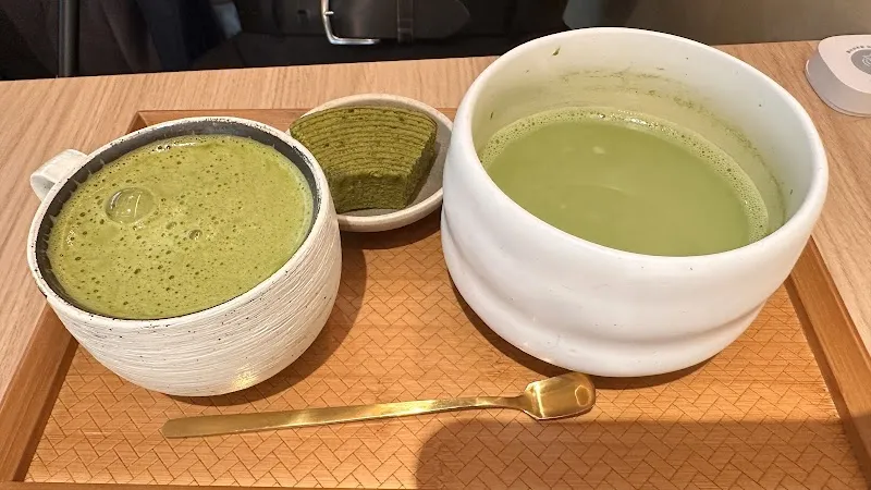 OH MY ZOO 寵物咖啡廳