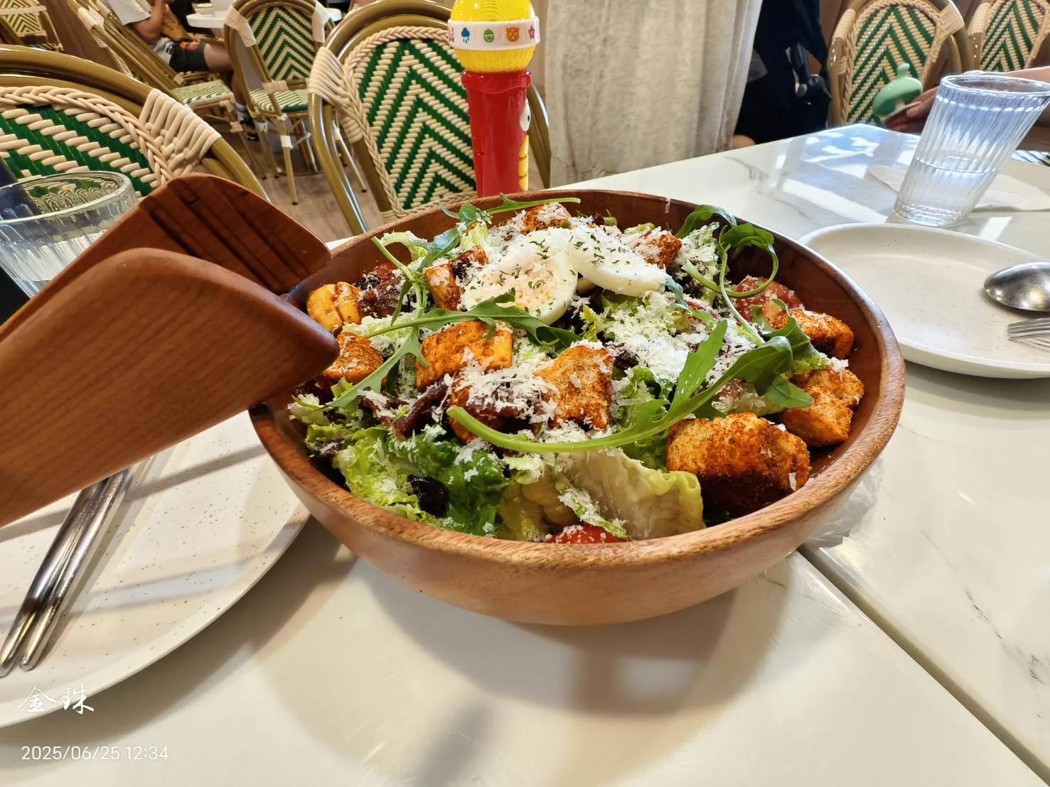 鞦CHILL Cafe & Bistro