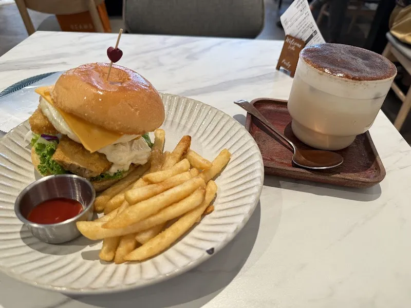 Coffee HABU Co. 咖啡哈巭