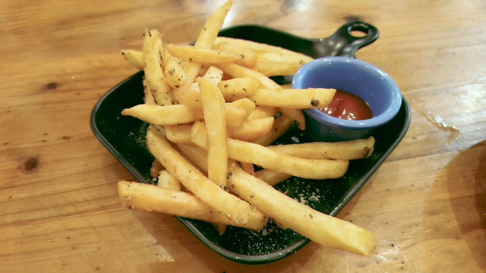 HELLO你好-HOUSE KITCHEN - 新莊小廚房 - 異式餐盒 健康餐盒 寵物友善