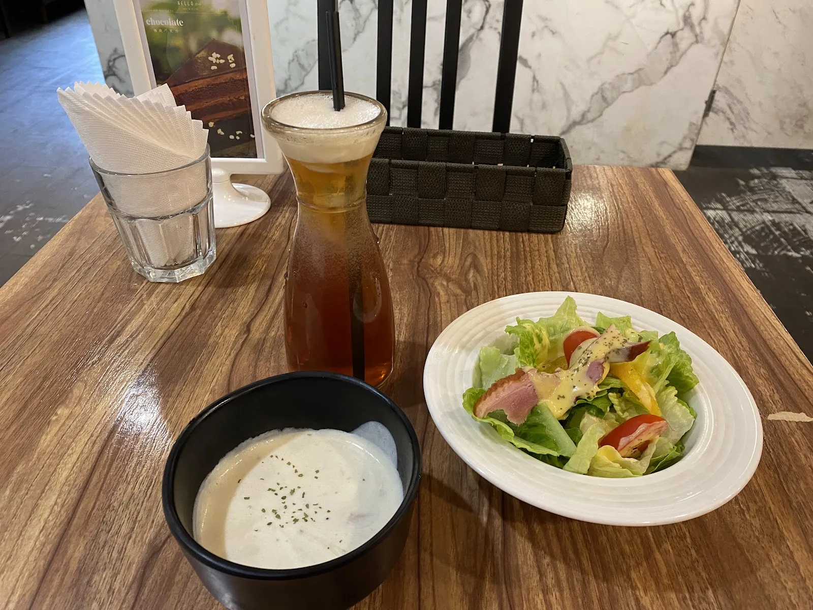 HELLO你好-HOUSE KITCHEN - 新莊小廚房 - 異式餐盒 健康餐盒 寵物友善