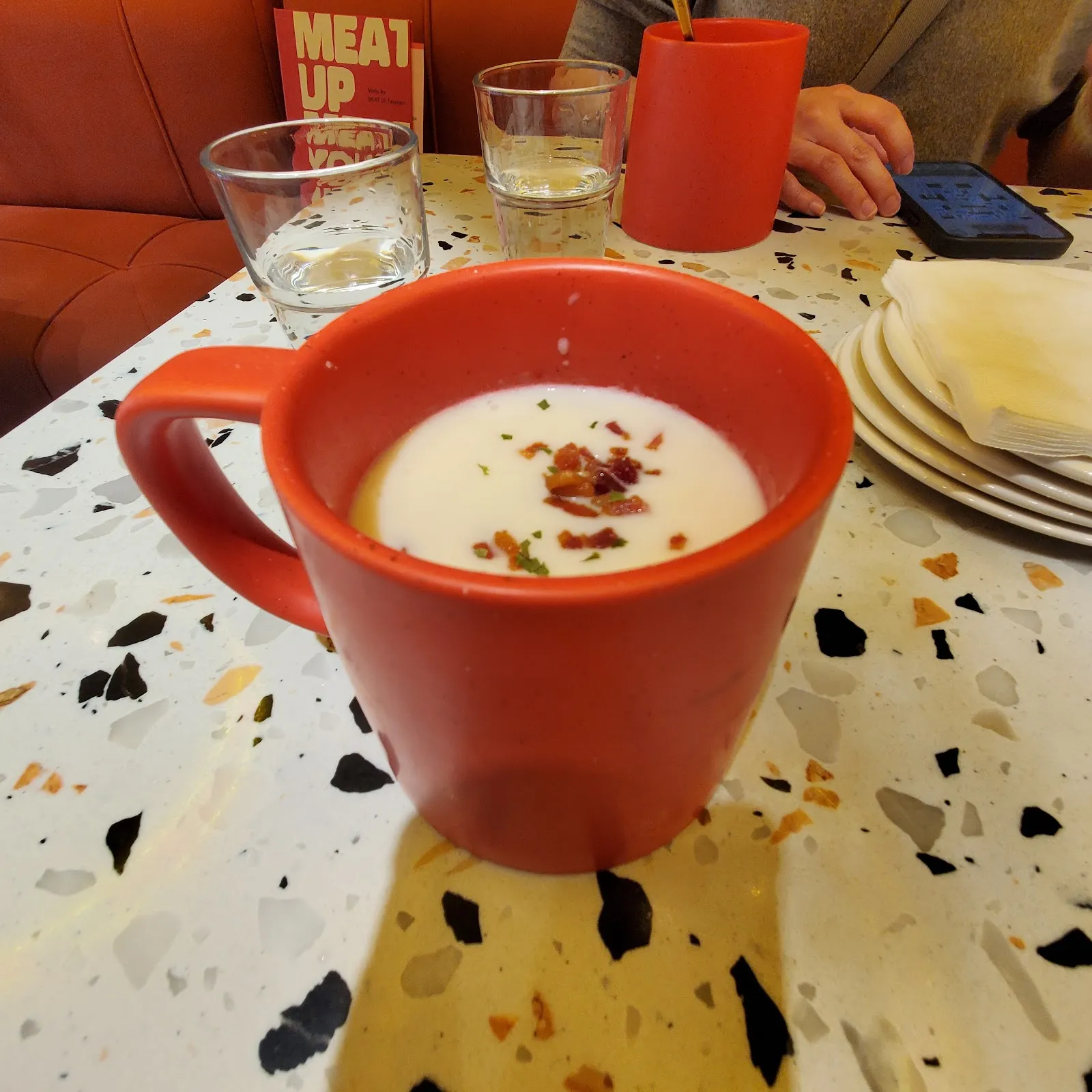 Meat Up 覓晌 桃園藝文店