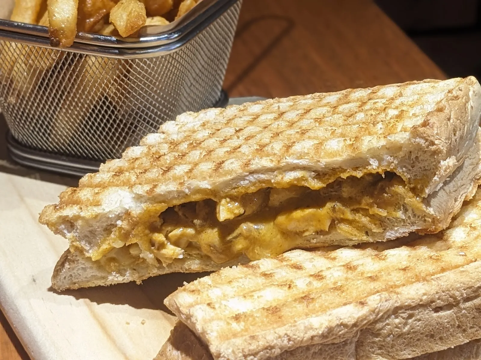 起家厝Khi Ke Tshù CAFÉ