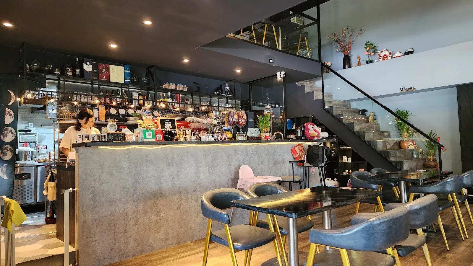 沐 • Moon Street Cafe / 寵物友善餐廳 / 建議來電詢問等待時間或訂位
