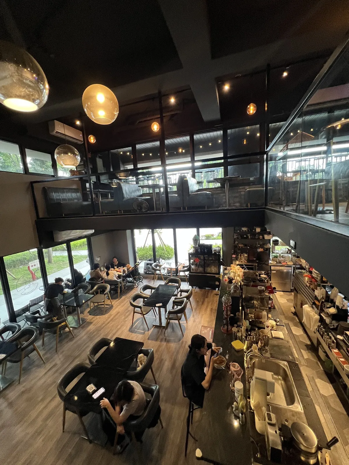 沐 • Moon Street Cafe / 寵物友善餐廳 / 建議來電詢問等待時間或訂位