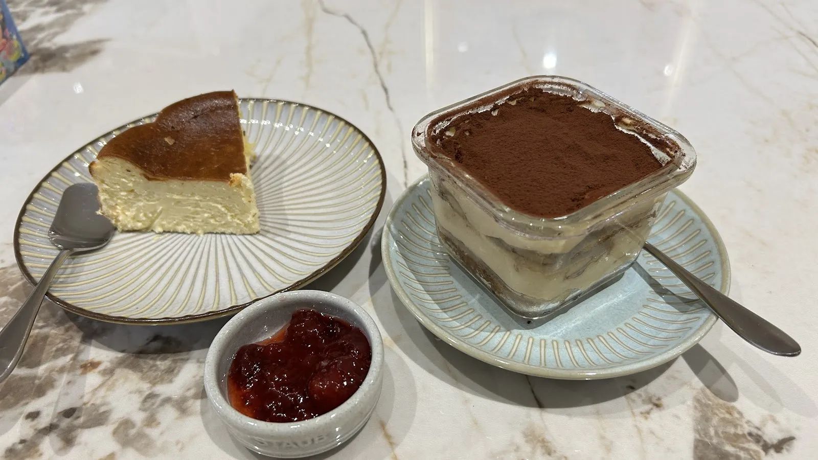 捲萌貓窩工作室