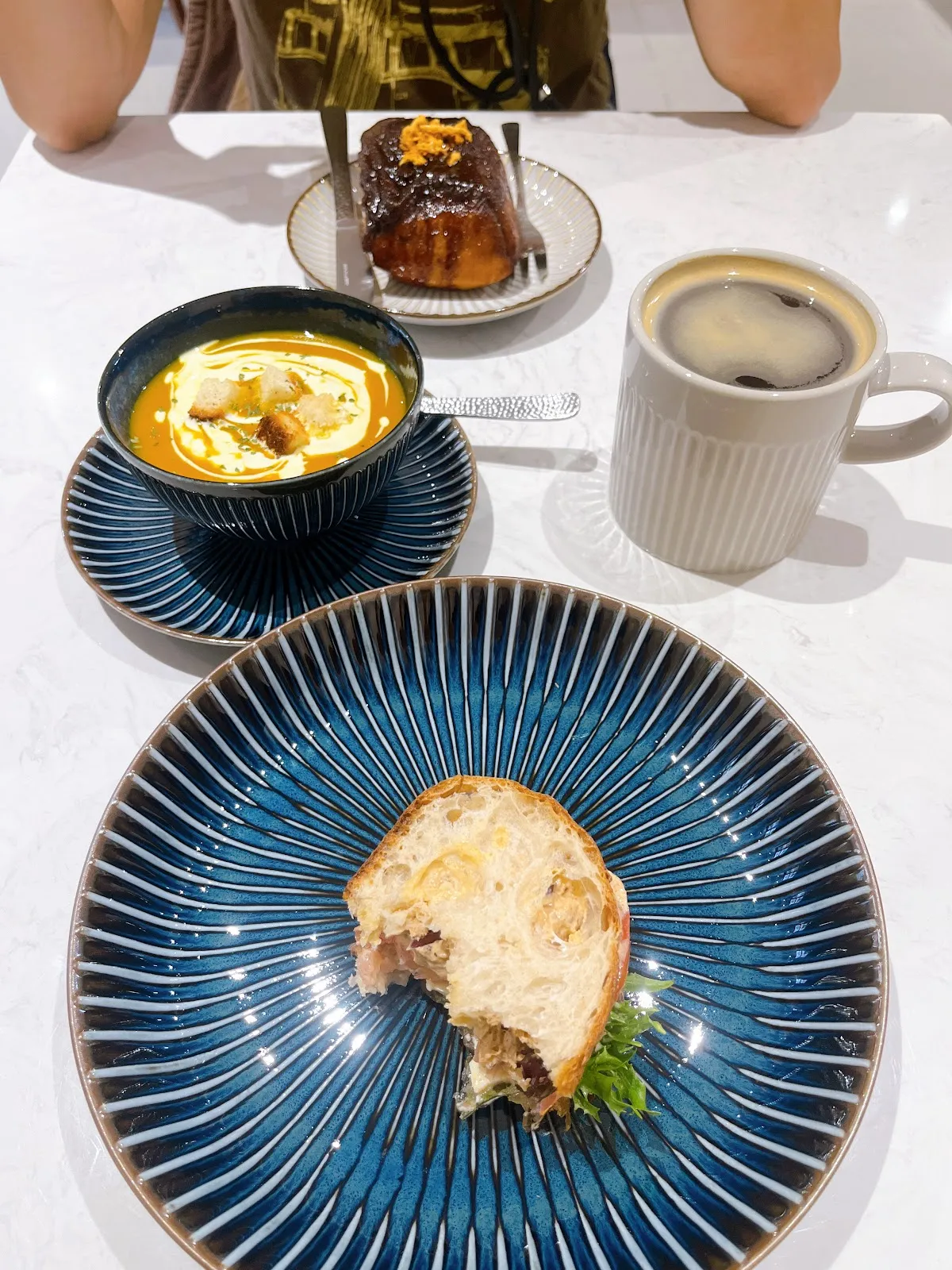 捲萌貓窩工作室