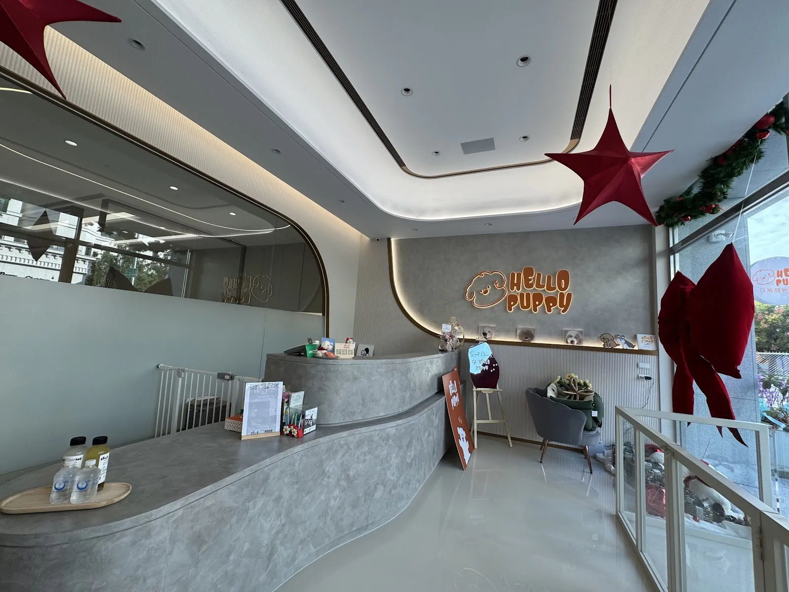 毛孩你好寵物生活館