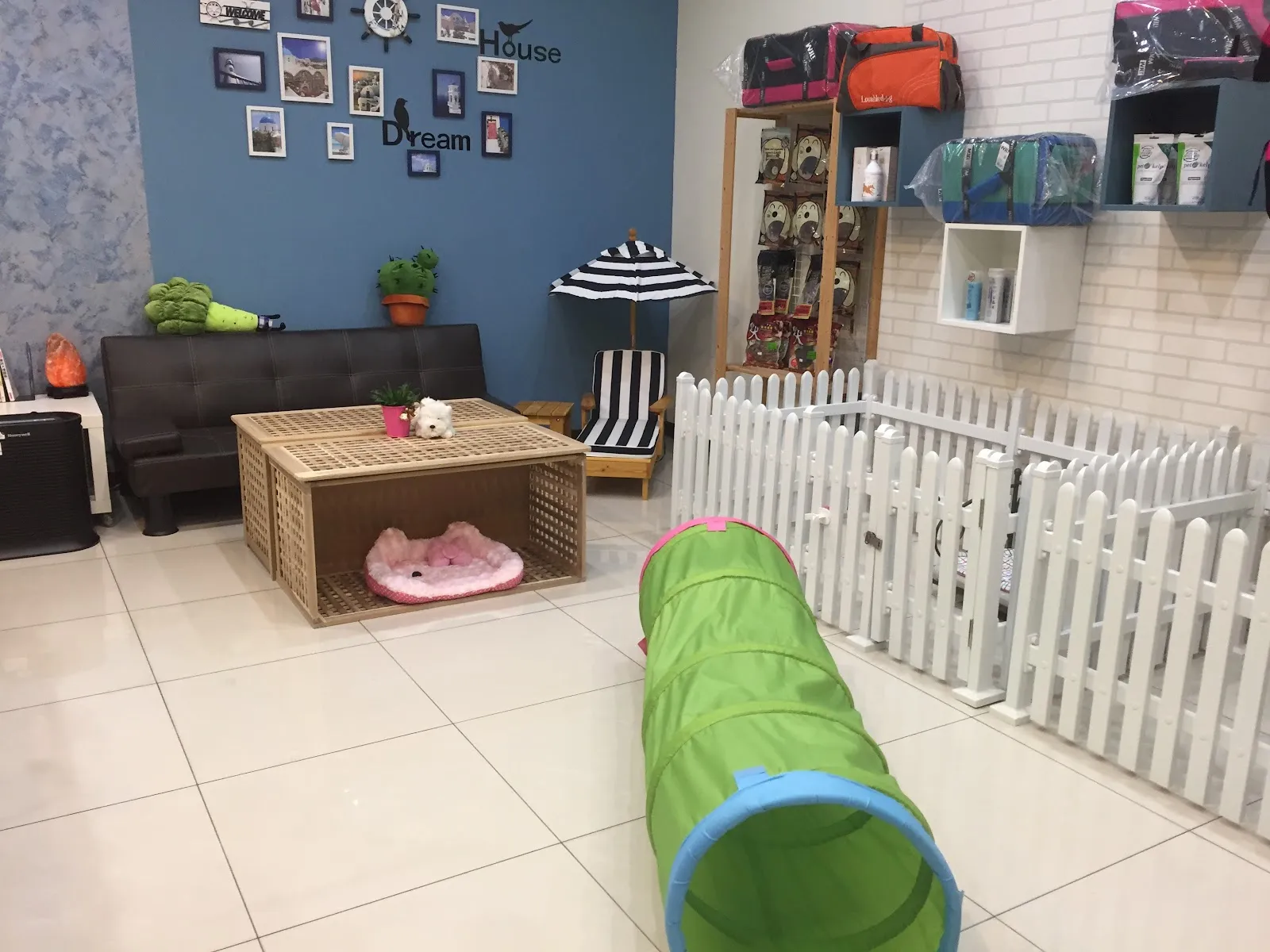 狗時尚寵物沙龍會館