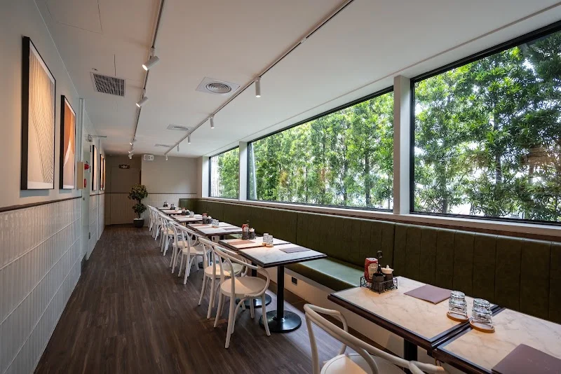 Second Floor 貳樓台南店