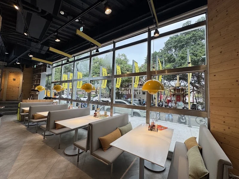 樂子the Diner台中向上店（台中必吃早餐 / 台中必吃特色早午餐 / 台中好吃聚餐餐廳推薦 / 台中寵物友善餐廳）